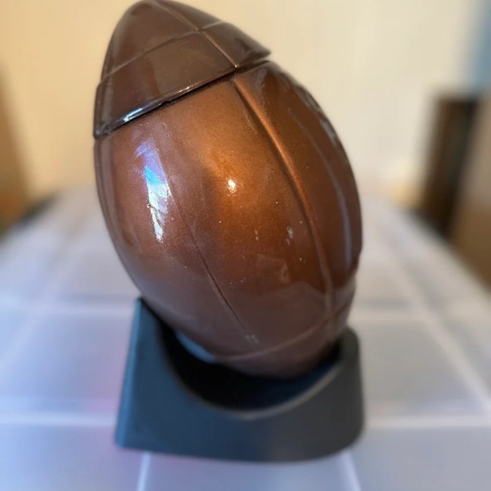 Footballll glass decanter - Picture 2 of 5
